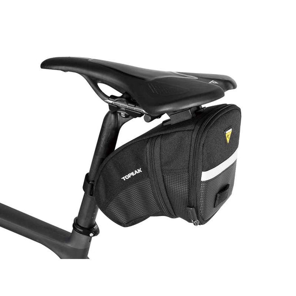 Aero Wedge Pack (w/ Fixer F25, large)